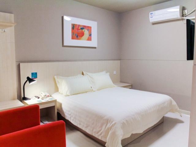 Jingjiang Inn Shanghai Minsheng Road מראה חיצוני תמונה