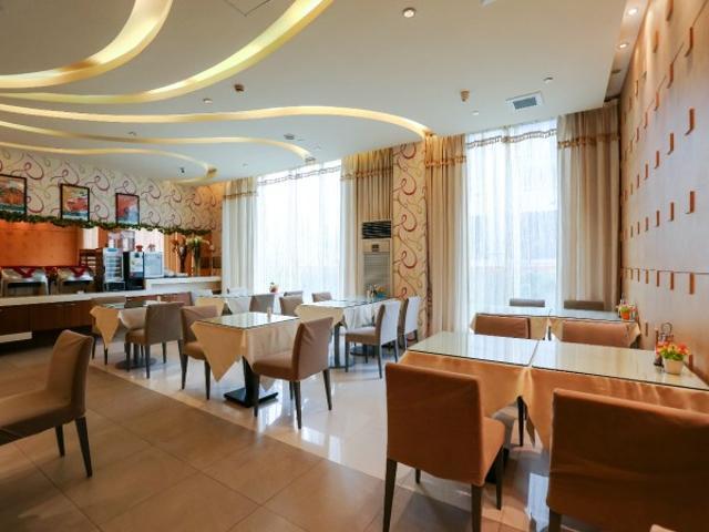 Jingjiang Inn Shanghai Minsheng Road מראה חיצוני תמונה