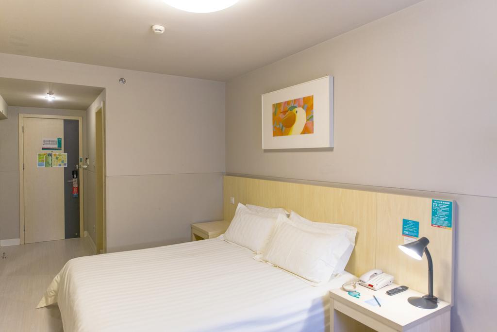 Jingjiang Inn Shanghai Minsheng Road מראה חיצוני תמונה