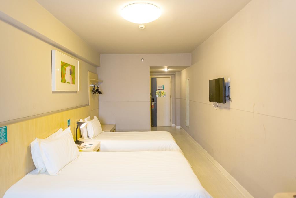 Jingjiang Inn Shanghai Minsheng Road מראה חיצוני תמונה