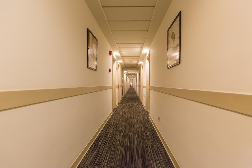 Jingjiang Inn Shanghai Minsheng Road מראה חיצוני תמונה